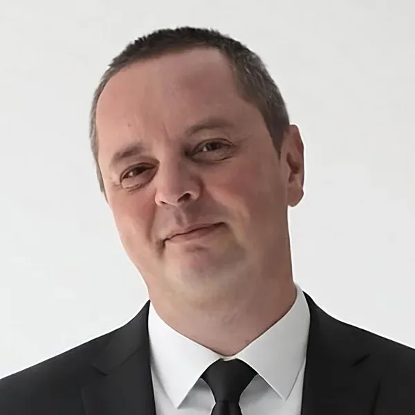 Artjoms Serikovs